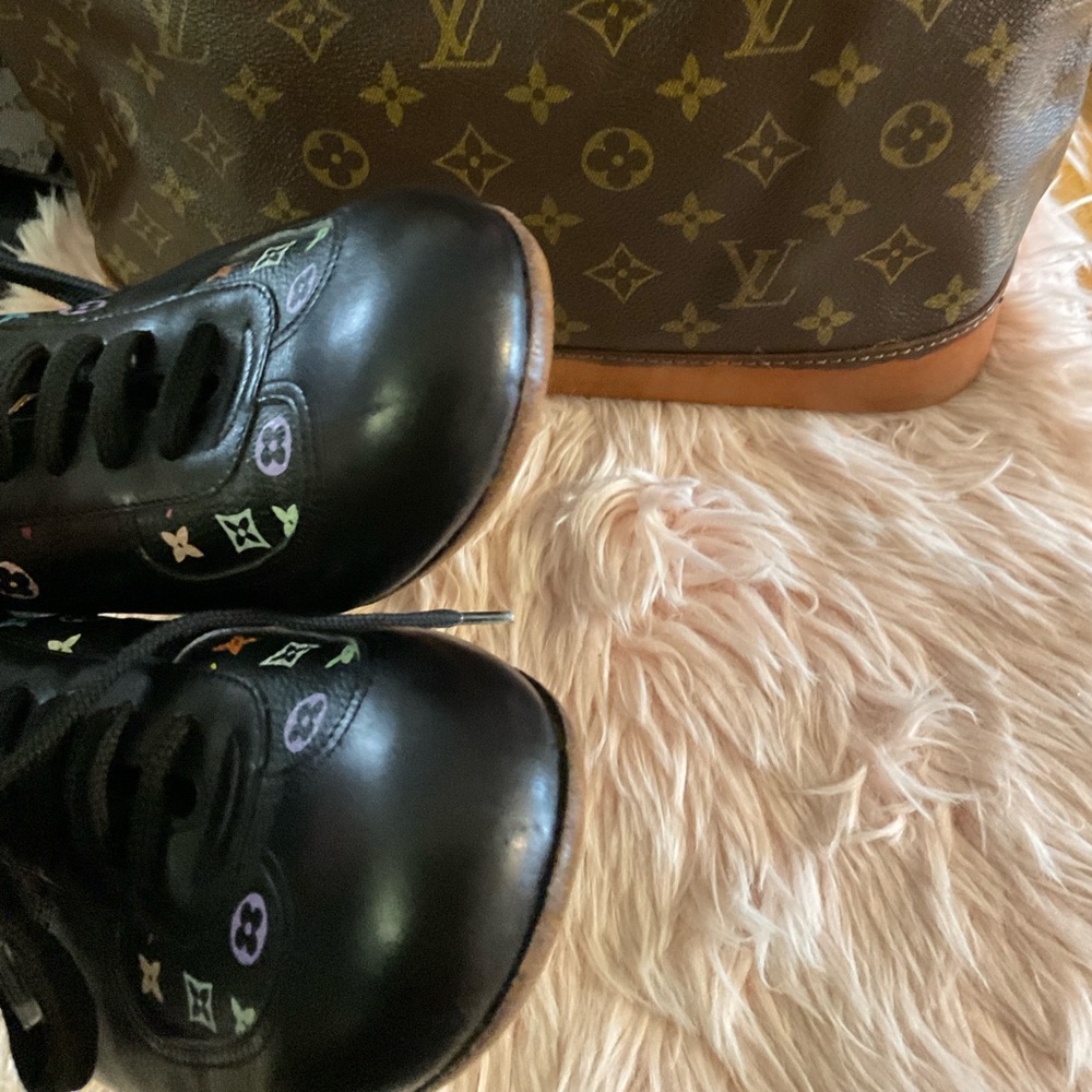 Louis Vuitton multicoloured shoe - Picture 11 of 14